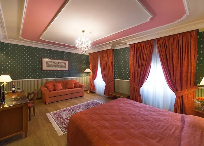 Strozzi Palace Hotel