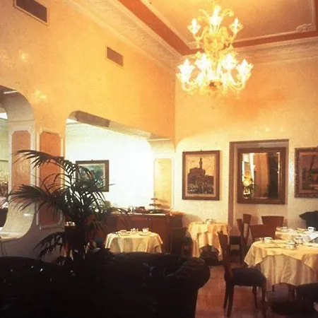 Strozzi Palace פירנצה