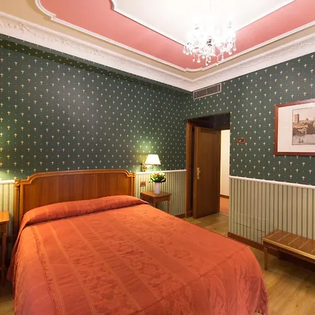 Strozzi Palace 4* פירנצה