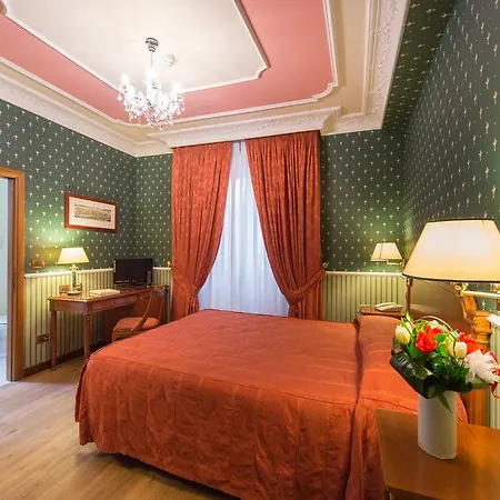 Strozzi Palace 4* פירנצה