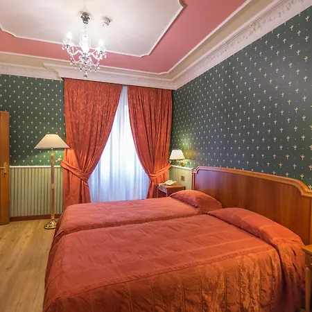 Strozzi Palace Hotel