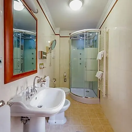 Strozzi Palace Hotel