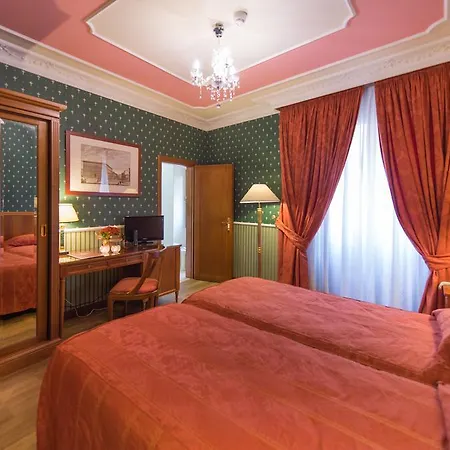 Strozzi Palace Hotel 4*