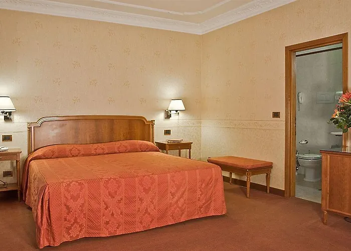 ストロッツィ パレス フィレンツェ