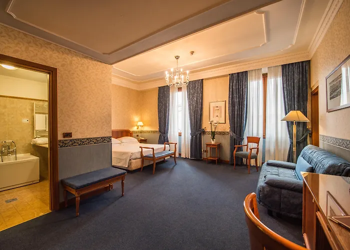 Strozzi Palace Hotel Florence