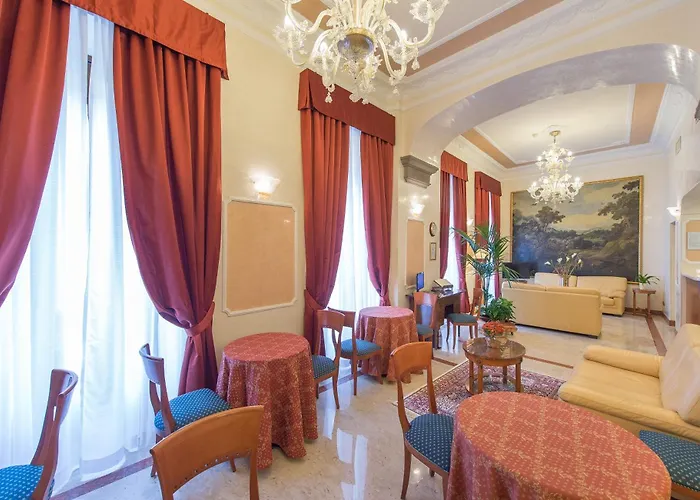 ストロッツィ パレス 4* フィレンツェ