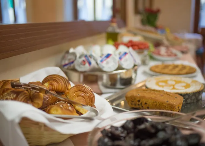 Hotel Strozzi Palace 4*