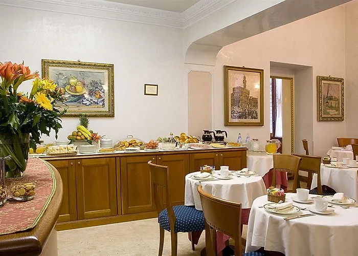 ホテル ストロッツィ パレス