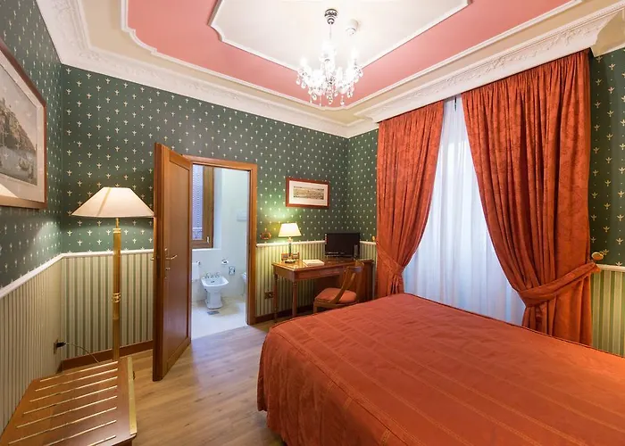 ストロッツィ パレス フィレンツェ